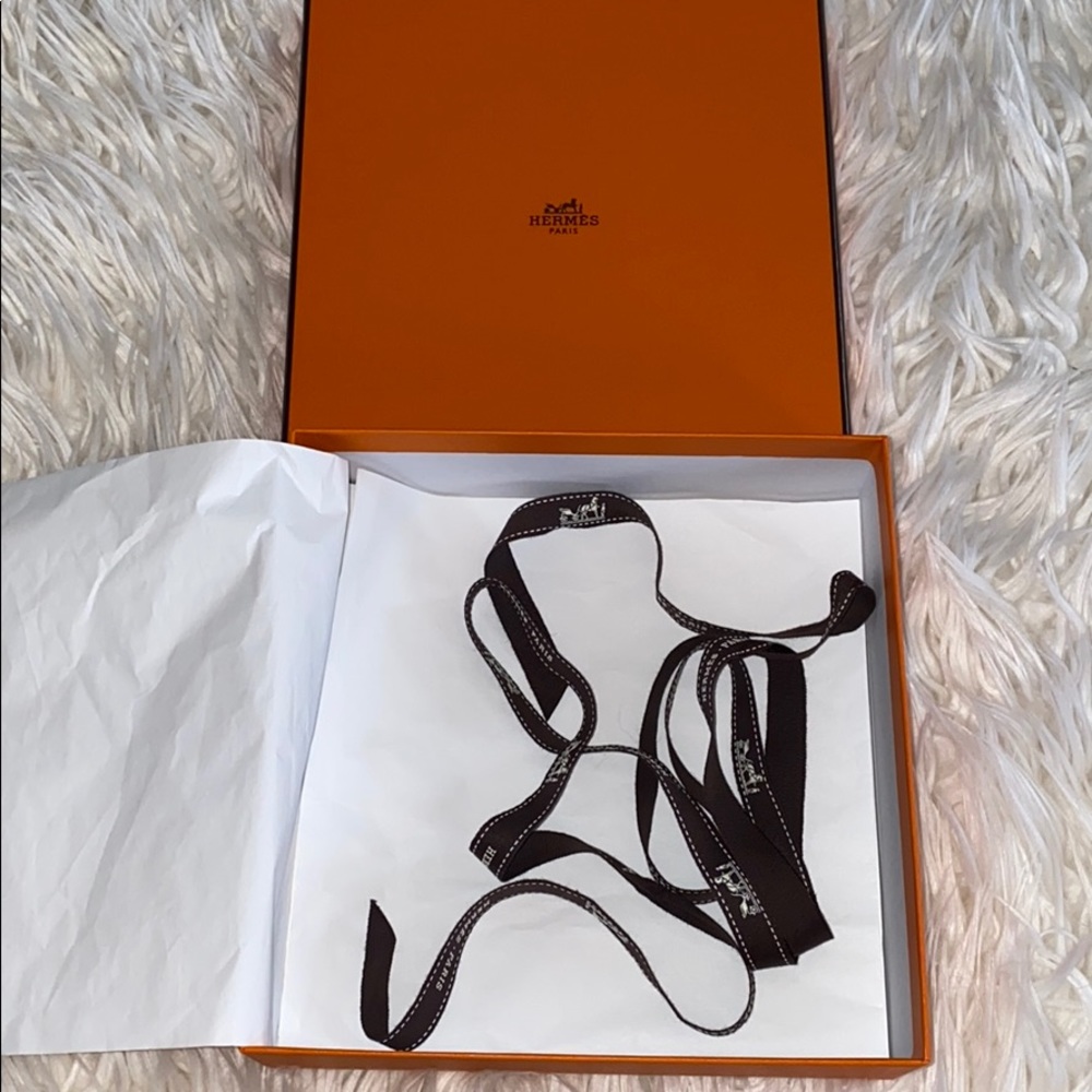 Authentic Hermès box